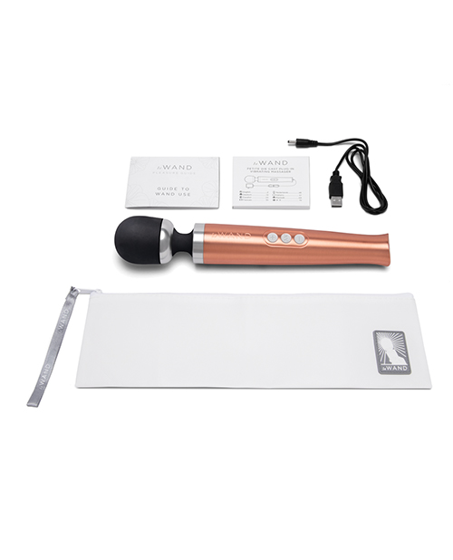 Le Wand Die Cast Rechargeable Massager - Rose Gold - Image 4