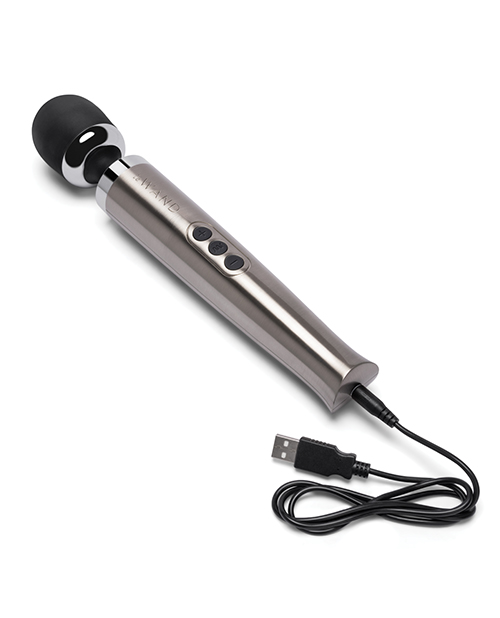 Le Wand Die Cast Rechargeable Massager - Silver - Image 4