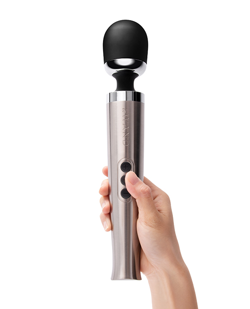 Le Wand Die Cast Rechargeable Massager - Silver - Image 5